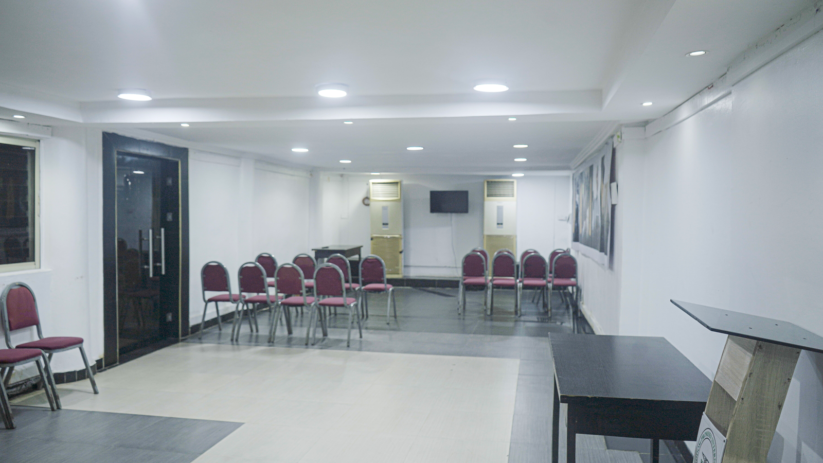 DawnCarrington Hotels & Suite